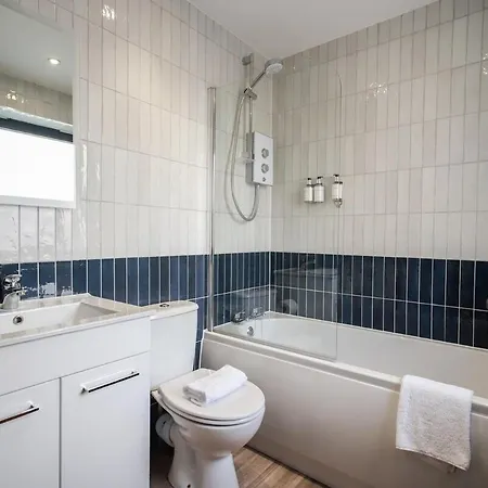 Apartamento October Disc - Long - Contractors Bristol